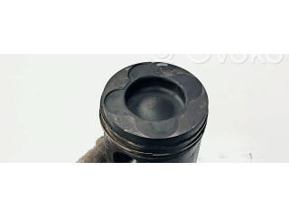 Поршень Mitsubishi Montero