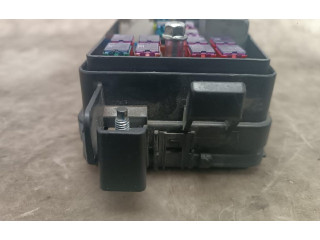 Pojistková skříňka 919504D050 KIA Carnival 2001