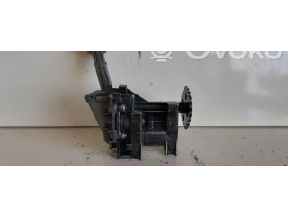 Масляный насос 7700600532 Renault Clio II