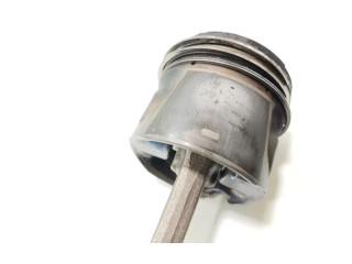 Поршень с шатуном    Volvo XC90