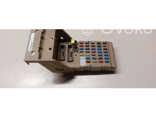 Блок предохранителей 82201FG000, LB101100B   Subaru Forester SH    