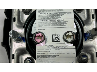 Подушка безопасности водителя 16866042 Chevrolet Tahoe