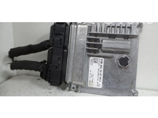 Блок управления двигателя 04L907445G Audi Q2 -