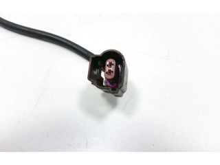 Vstřikovač 04L131113P Volkswagen Tiguan