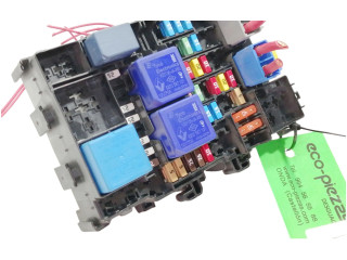 Pojistková skříňka Řídící jednotka BSM 243800453R   Renault Megane IV 2017