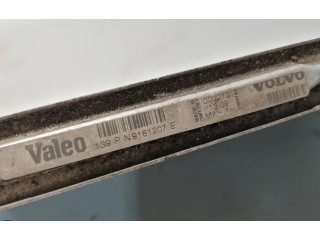 Интеркулер  9161207E   Volvo V70 