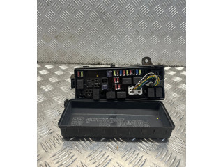 Блок предохранителей Mitsubishi L200