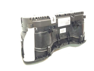 Přístrojová deska Audi RS5 2014 8U0920940F