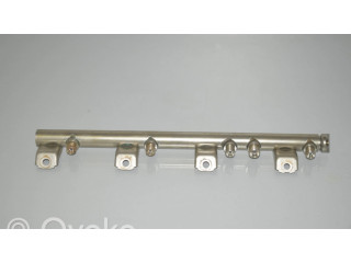 Vstřikovací lišta 7547600, 13537547600 BMW X6 E71 pro benzínový motor 4.4 E71 X6 xDrive 50i N63B44A 300kw