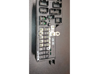 Блок предохранителей  518826003, 678449   Volvo XC90    