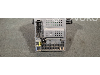 Блок предохранителей 30728542, 05W365 Volvo S60