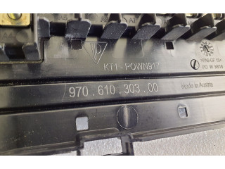   Pojistková skříňka 97061030300   Porsche Panamera (970) 2010