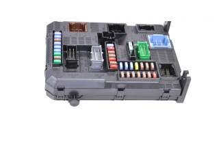 Блок комфорта 9807532080 Peugeot 2008 I