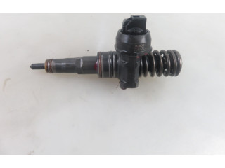 Vstřikovač 04147200213, 038130073AQ Volkswagen Bora AXR