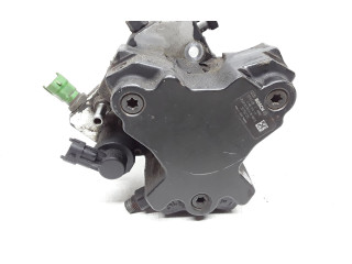 Топливный насос 30756125, 0445010111   Volvo V70  