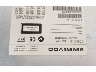 Радио/ проигрыватель CD/DVD / навигация