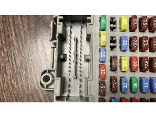 Блок предохранителей 1361296080 Buick Regal