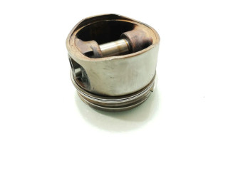  Поршень B 5252 FS   Volvo S70  V70  V70 XC  