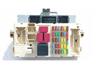 Блок предохранителей 60681000 Alfa Romeo 166