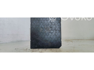 Блок предохранителей 5WA937086AE   Skoda Octavia Mk4    