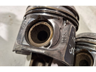 Масляный насос   10653  Renault Trafic II (X83) 