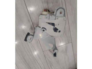 Блок управления коробкой передач    Toyota Auris 150