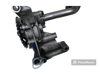 Čerpadlo oleje 038115105B Audi A4 S4 B6 8E 8H AVF