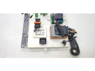 Блок комфорта 32233798   Volvo XC60   