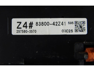 Přístrojová deska Toyota RAV 4 (XA50) 2020 8380042Z41