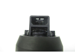 Форсунка 038130073AG Skoda Octavia Mk2 (1Z)