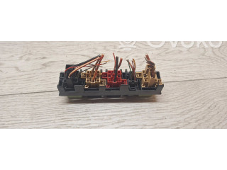 Блок предохранителей 7n0937503a   Skoda Yeti (5L)    