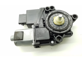 Передний двигатель механизма для подъема окон