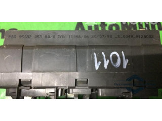 Блок предохранителей DAV1145606, DAV1145606.   Peugeot 406    