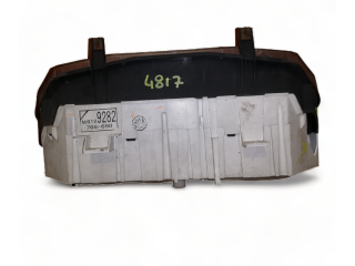 Панель приборов Mitsubishi Space Runner