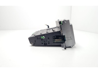 Дисплей    30752236   Volvo XC90