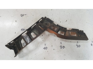 Задний держатель бампера