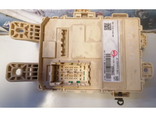 Блок предохранителей 91950D9660   KIA Sportage    