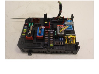 Блок предохранителей 9832880380   Peugeot 2008 II    