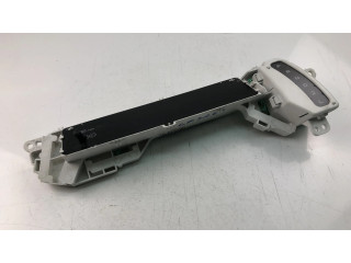 Дисплей    8395028082   Toyota Previa (XR50) III