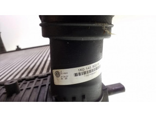 Интеркулер  1K0145803H   Audi A4 S4 B7 8E 8H 1.9