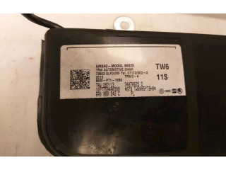 Подушка безопасности в сиденье 6R0880242C, 1077759480399 Volkswagen Caddy