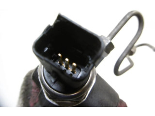 Топливная рампа 8200057345, 8200057345   Renault Clio II  