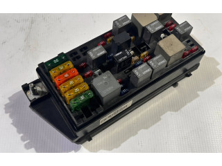 Pojistková skříňka 15329394 Chevrolet Corvette C5 2000