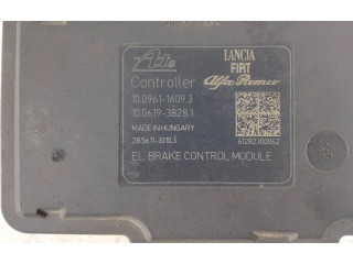 Блок АБС 10096116093, 10061938281   Opel  Combo D  2011 - 2017 года