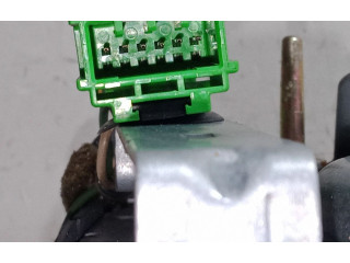 Подушка безопасности водителя Volvo V70