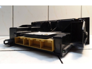 Блок управления климат-контролем 8Z0820043   Audi A2