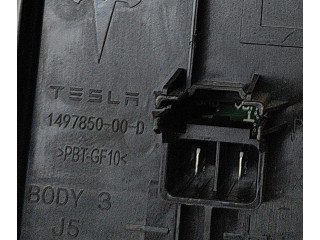 Блок комфорта 156745502D, 156735900B Tesla Model 3