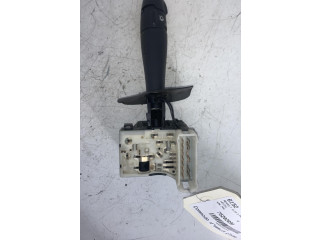 Ручка стеклоочистителей 161241 Renault Clio II