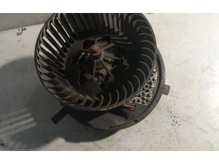 Вентилятор печки    3C0907521D, 997211A   Volkswagen Touran I