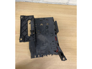   Pojistková skříňka 7L0937548c   Audi Q7 4L 2007